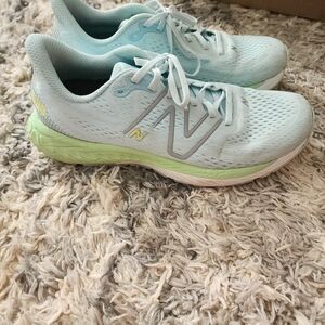 New Balance Women's Light Blue Running Shoes
